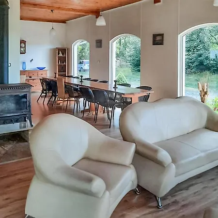 9 Bedroom Amazing In Klodno Feriehus *