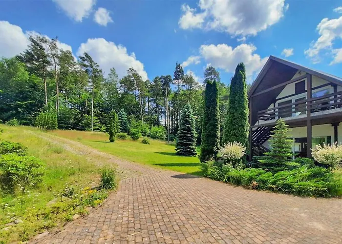 בית נופש 9 Bedroom Amazing In Klodno *