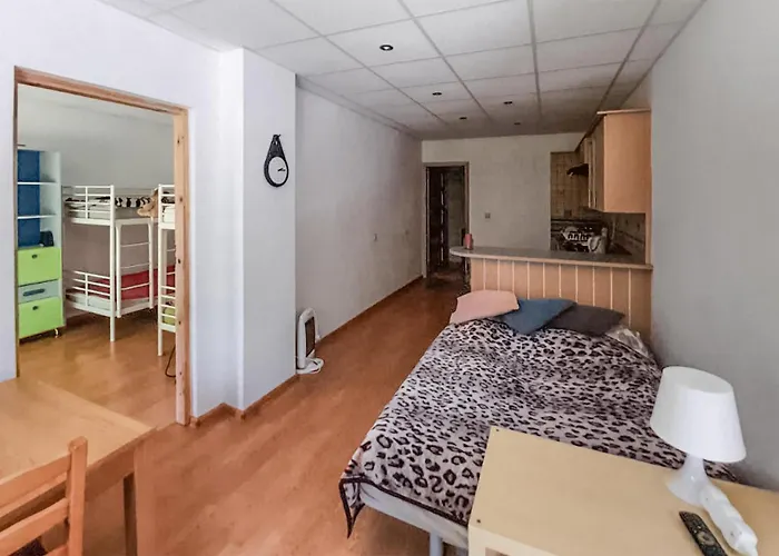 9 Bedroom Amazing In Klodno Klodno (Pomerania)